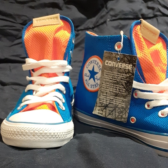 Converse hi tops